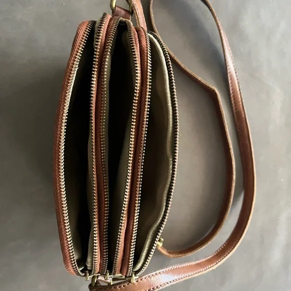 Brown cross body leather bag from The Netherlands - Picture 2 of 3